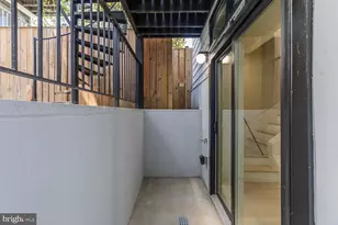722 Kenyon St NW, Washington, DC 20010 - Photo 24