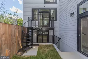 722 Kenyon St NW, Washington, DC 20010 - Photo 28