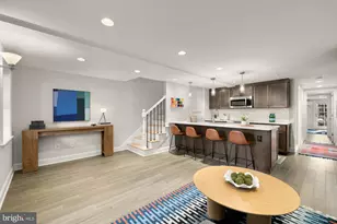 54 W St NW, Washington, DC 20001 - Photo 40