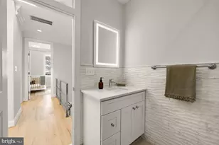 54 W St NW, Washington, DC 20001 - Photo 24