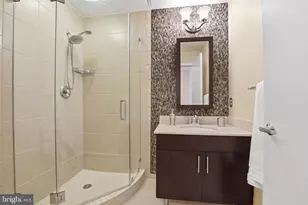 910 M St NW, Washington, DC 20001 - Photo 10