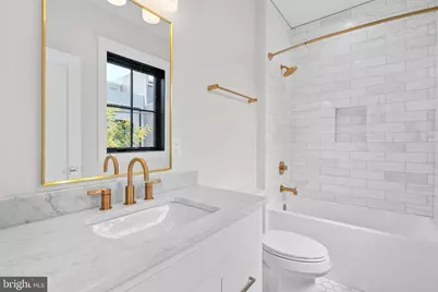 3713 R St NW, Washington, DC 20007 - Photo 34