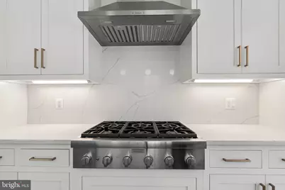 3713 R St NW, Washington, DC 20007 - Photo 14