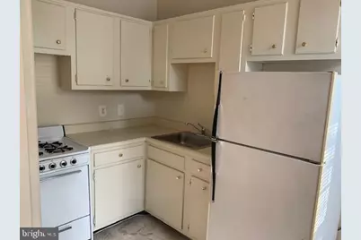 3030 Wisconsin Avenue NW #2, Washington, DC 20016 - Photo 4