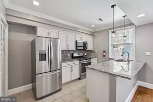 1226 Carrollsburg Pl SW, Washington, DC 20024 - Photo 10