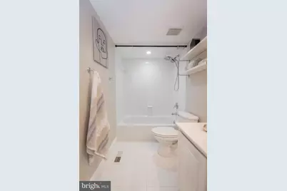 1432 East Capitol Street NE #1432, Washington, DC 20003 - Photo 34