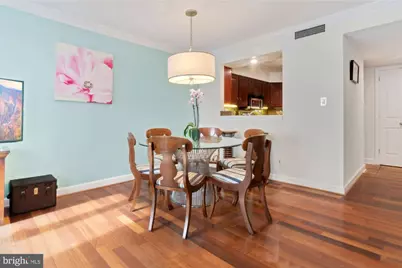 1080 Wisconsin Avenue NW #405, Washington, DC 20007 - Photo 10