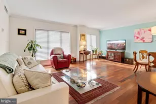1080 Wisconsin Ave NW, Washington, DC 20007 - Photo 6