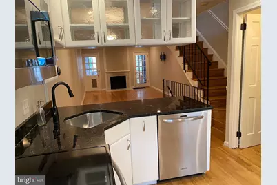 339 SE 11th Street SE, Washington, DC 20003 - Photo 18