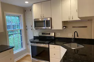 339 SE 11th Street SE, Washington, DC 20003 - Photo 20