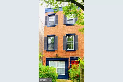 339 SE 11th Street SE, Washington, DC 20003 - Photo 2
