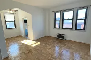 1010 25th St NW, Washington, DC 20037 - Photo 10