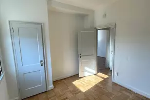 1010 25th St NW, Washington, DC 20037 - Photo 18