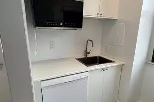 1010 25th St NW, Washington, DC 20037 - Photo 10