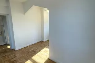 1010 25th St NW, Washington, DC 20037 - Photo 8