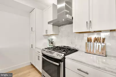 1230 Fairmont Street NW #2, Washington, DC 20009 - Photo 6