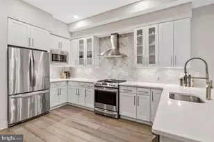 3217 Warder St NW, Washington, DC 20010 - Photo 10