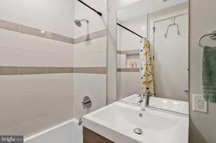 3217 Warder St NW, Washington, DC 20010 - Photo 26