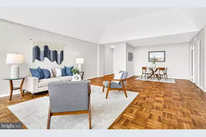 700 7th Street SW #826, Washington, DC 20024 - Photo 6