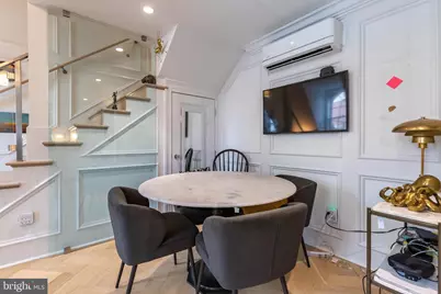 2007 Wyoming Avenue NW #14, Washington, DC 20009 - Photo 6