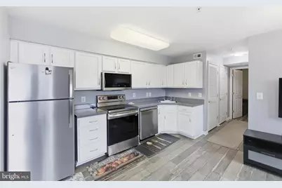 5000 Call Place SE #302, Washington, DC 20019 - Photo 6