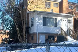 4901 Fitch Pl NE, Washington, DC 20019 - Photo 6