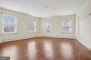 17 Logan Cir NW, Washington, DC 20005 - Photo 32