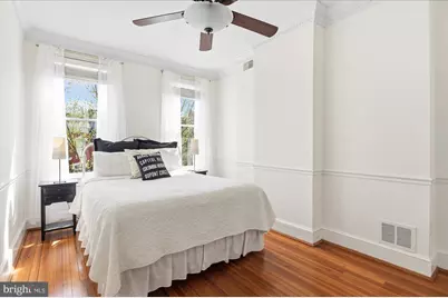 512 Independence Avenue SE, Washington, DC 20003 - Photo 16