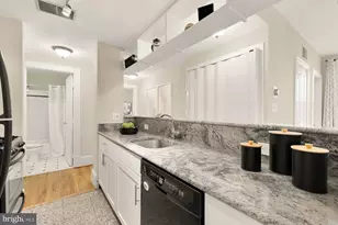 1807 California St NW, Washington, DC 20009 - Photo 10