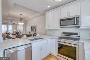 237 16th St SE, Washington, DC 20003 - Photo 14