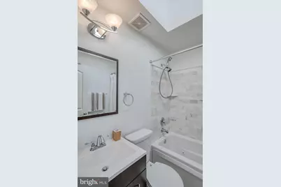 237 16th Street SE, Washington, DC 20003 - Photo 32