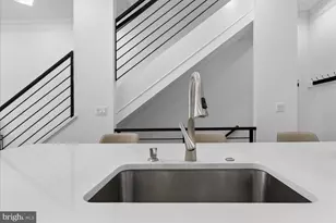 612 9th St NE, Washington, DC 20002 - Photo 4