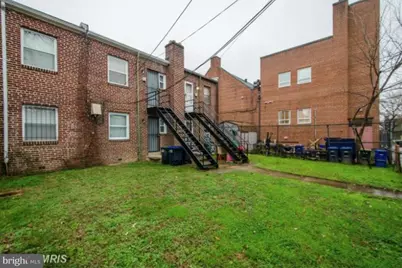 1739 Gales Street NE, Washington, DC 20002 - Photo 4