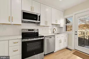 2205 Observatory Pl NW, Washington, DC 20007 - Photo 10