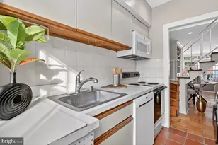 3413 Q St NW, Washington, DC 20007 - Photo 8