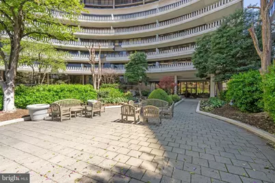 700 New Hampshire Avenue NW #712, Washington, DC 20037 - Photo 36