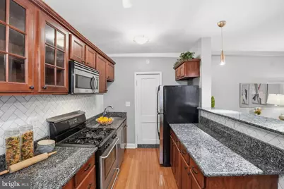 5112 Connecticut Avenue NW #204, Washington, DC 20008 - Photo 4