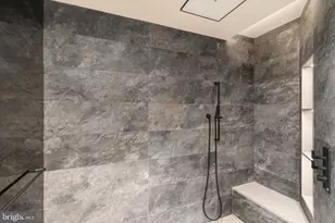 1683 34th St NW, Washington, DC 20007 - Photo 26