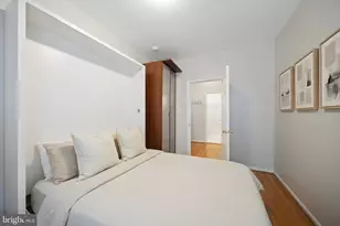 1711 35th St NW, Washington, DC 20007 - Photo 4