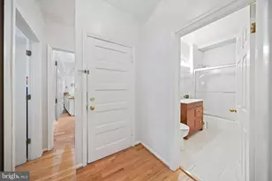 1711 35th St NW, Washington, DC 20007 - Photo 6