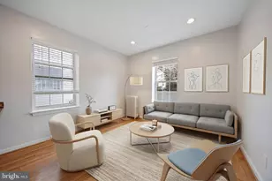 1711 35th St NW, Washington, DC 20007 - Photo 2