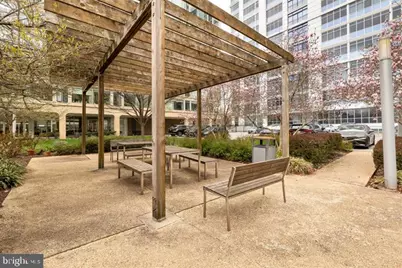 1101 3rd Street SW #206, Washington, DC 20024 - Photo 32