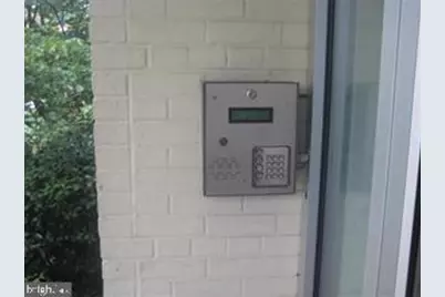 1521 27th Street SE #406, Washington, DC 20020 - Photo 6