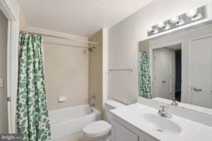 350 G St SW, Washington, DC 20024 - Photo 16