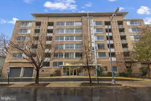 350 G St SW, Washington, DC 20024 - Photo 1