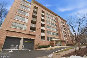 350 G St SW, Washington, DC 20024 - Photo 26
