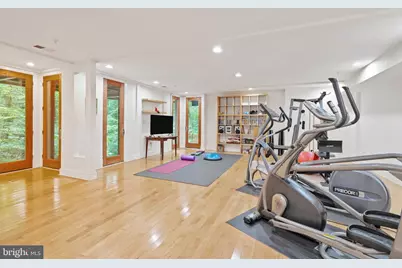 2807 Chesterfield Place NW, Washington, DC 20008 - Photo 40