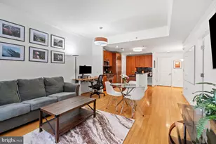 2425 L Street NW, Washington, DC 20037 - Photo 4