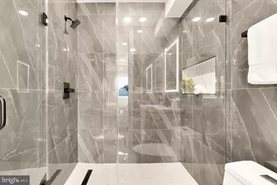 2305 Nicholson SE #202, Washington, DC 20020 - Photo 32