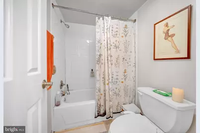 3611 38th Street NW #243, Washington, DC 20016 - Photo 18